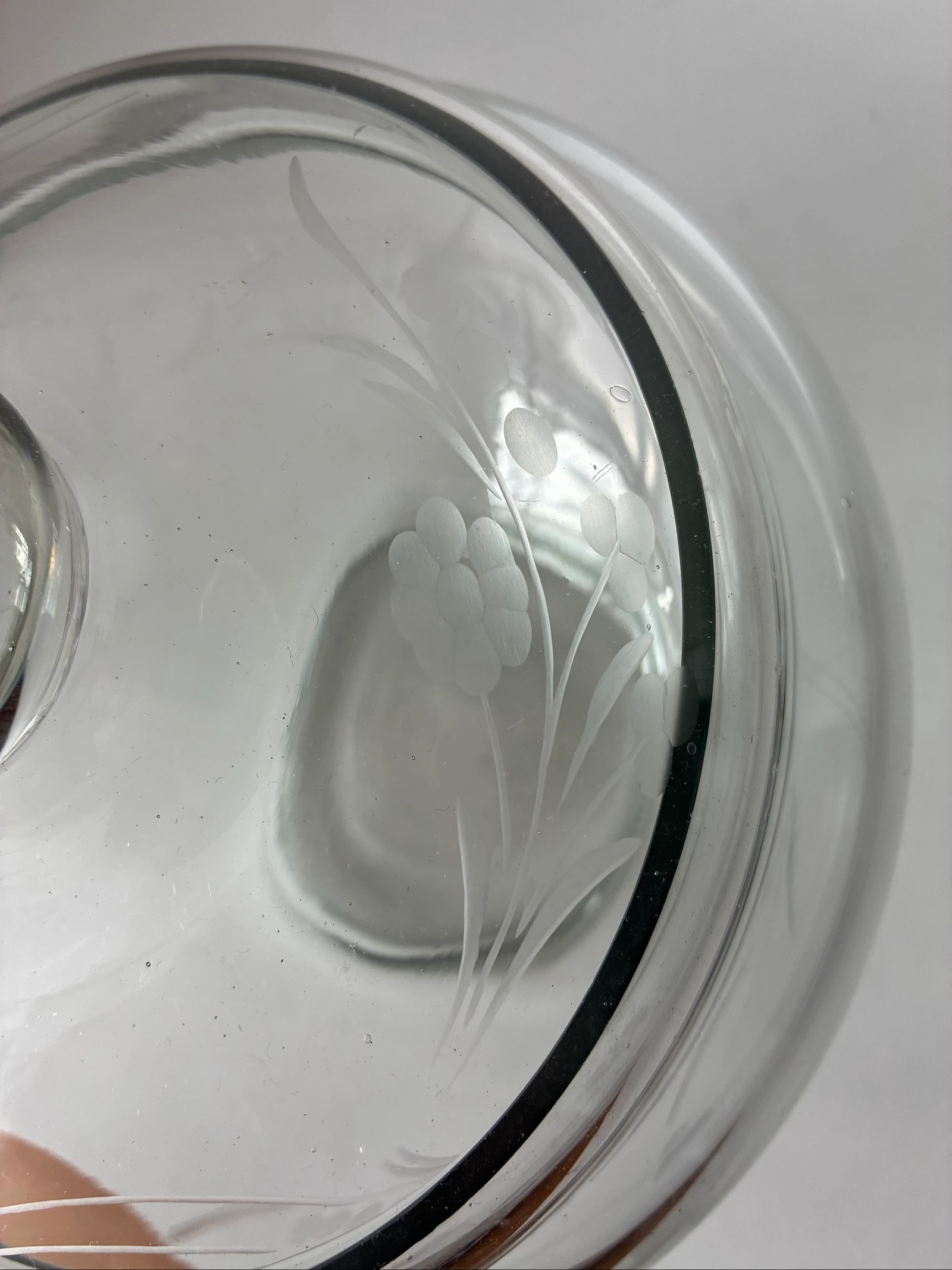 Vintage glass candy jar with lid – photo 2